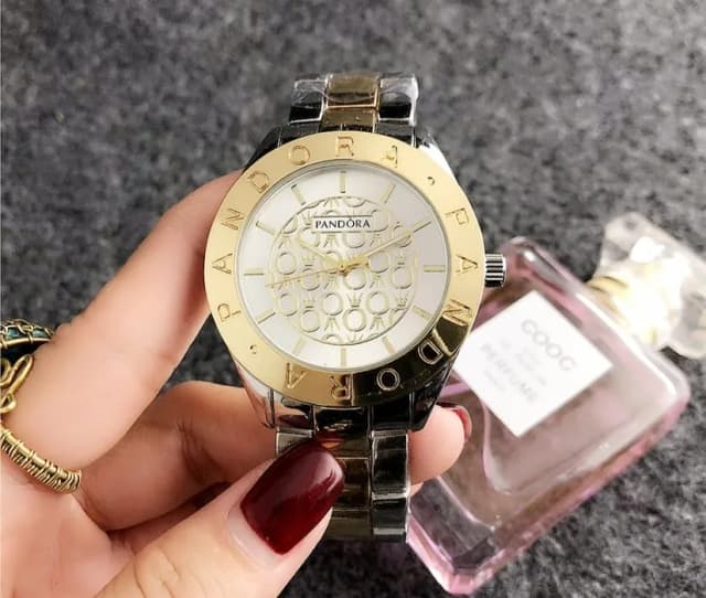 Najlepsze zegarki Pandora damskie - elegancja i funkcjonalność w jednym Najlepsze zegarki Pandora damskie - elegancja i funkcjonalność w jednym